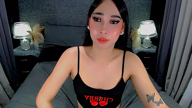 عرض كام saphira_fucks