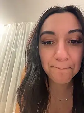 Онлайн чат XXX Jassmine3