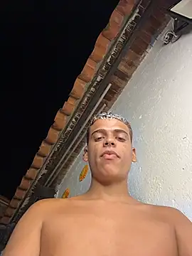 PrincesLeon Live XXX chat