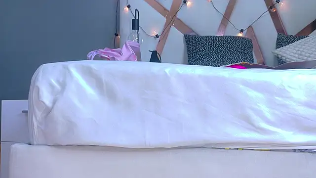 RiriiBrunette__のライブXXXチャット