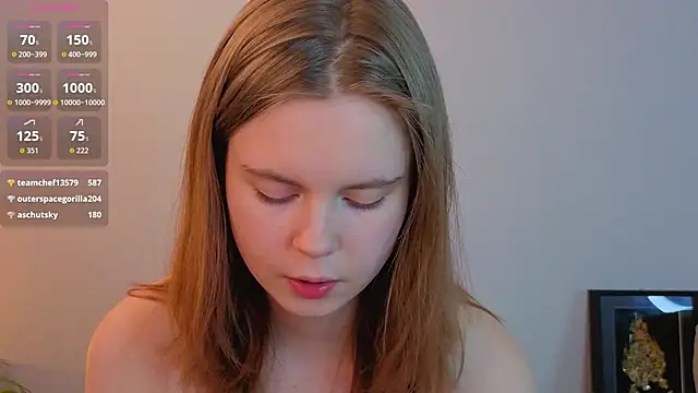 Chat +18 de JulietteRain ao vivo