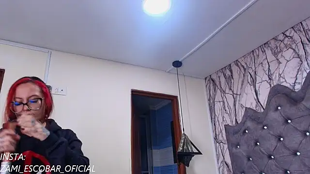 Zami_Escobar_of – Naživo XXX chat