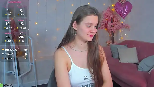 Chat +18 de Renesmy_Black ao vivo