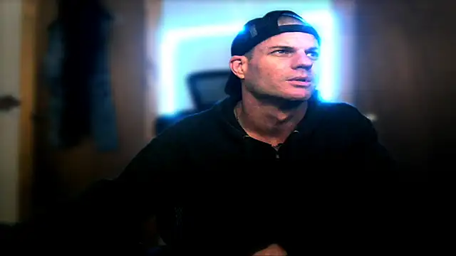 دردشة JockNThirsty الجنسية المباشرة