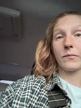 Онлайн чат XXX GoldenFlameGoddess