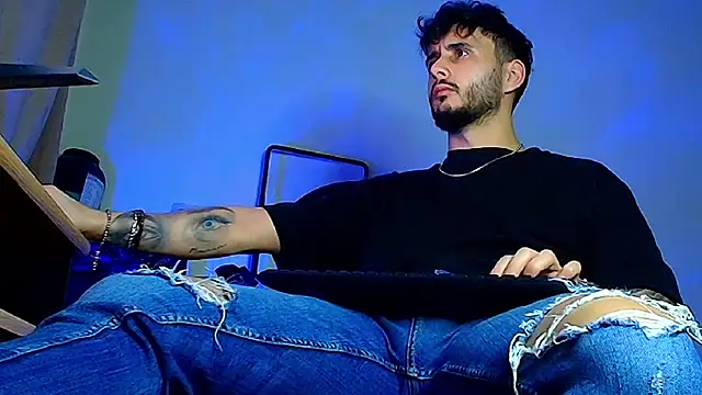 XanderCage99 即時 XXX 聊天