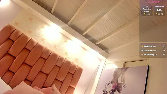 Živý XXX chat aishathornee