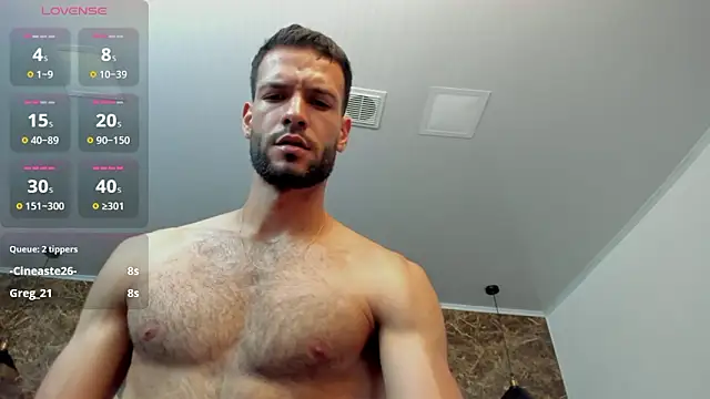 Jacob_Benelli: онлайн-секс-чат