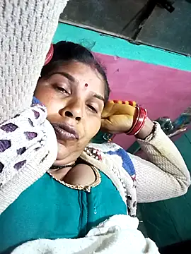 Rakhi_cutn Webbikameraesitys