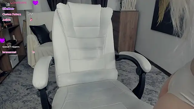 KristalCrowner 라이브 XXX 채팅