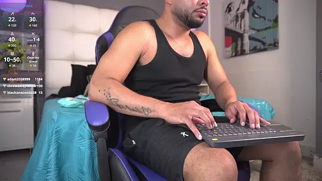 THIAGOXBIGn Live XXX chat