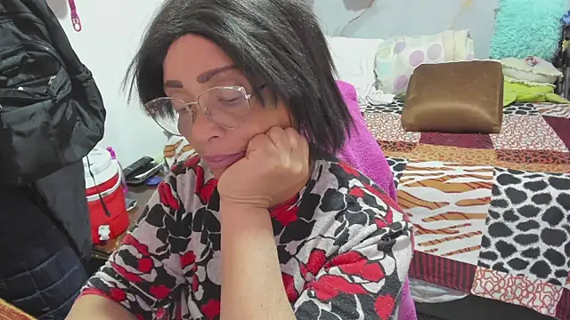 Mrs_mommy_ Live XXX-Chat