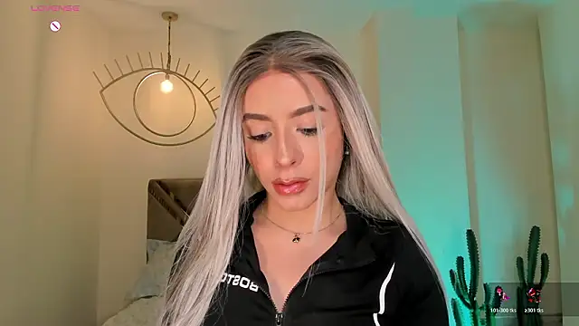 IsabellaMoreau Chat XXX in diretta