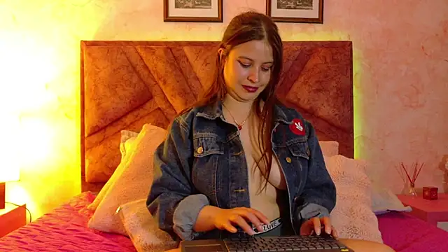 MelaniBeckers Chat XXX in diretta