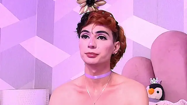 Chat +18 de KylieMonnett ao vivo