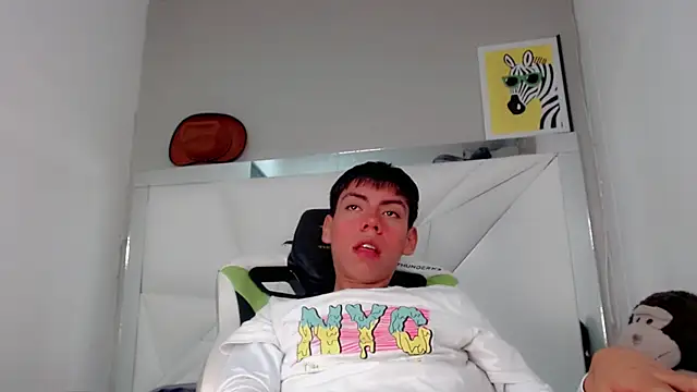 Chat +18 de Liarr_ ao vivo