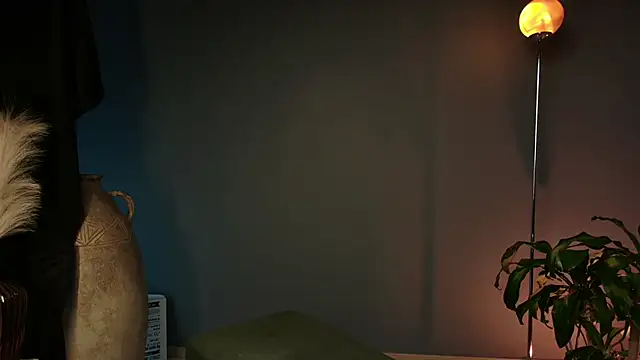 Danna-Saenz Live XXX-Chat