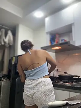 Kaily_Sweet16 élő XXX-chatje