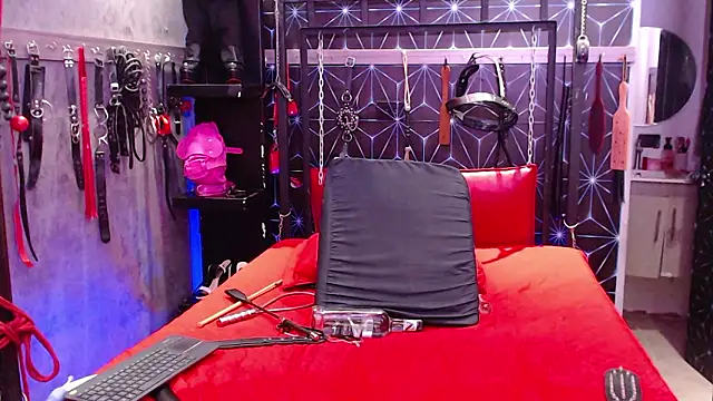 lorna_cox_bdsm Obrolan Langsung XXX