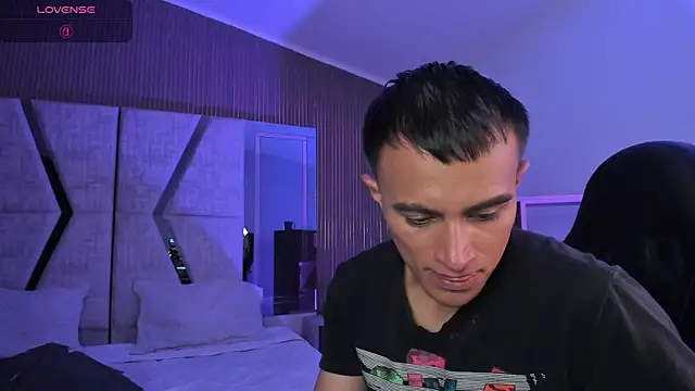 Chat XXX ao vivo de LiamDeep