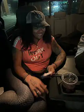 HaloRodeoLover2 লাইভ XXX চ্যাট