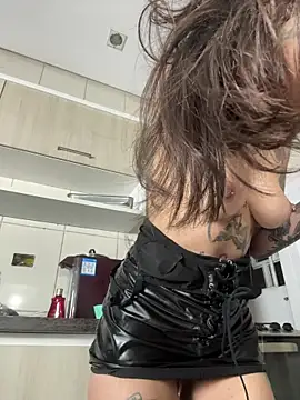 Nikatsu: онлайн-секс-чат