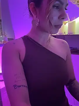 SofiaG_'s Live XXX Chat