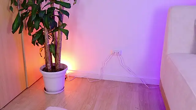 onlyemily_ élő XXX-chatje