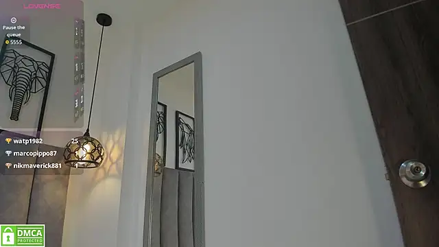 Zamahara_RodriguezのライブXXXチャット