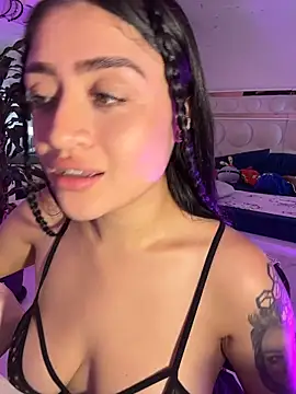 Czat XXX na żywo – lucianaroy