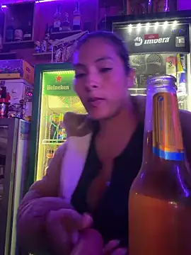 Cami_Leon2's Webcam Show