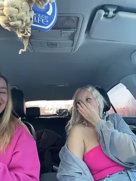 دردشة MerlinDave الجنسية المباشرة