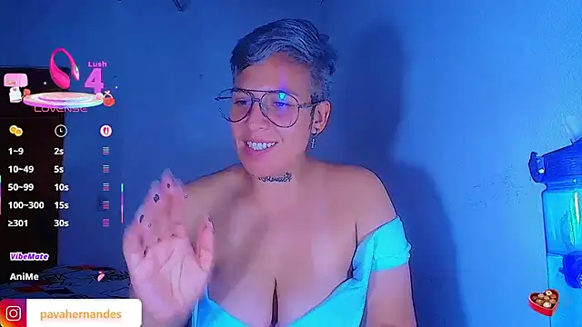 Chat XXX en directo de Yessi_rousse