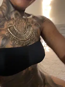 xbigpeachのライブXXXチャット