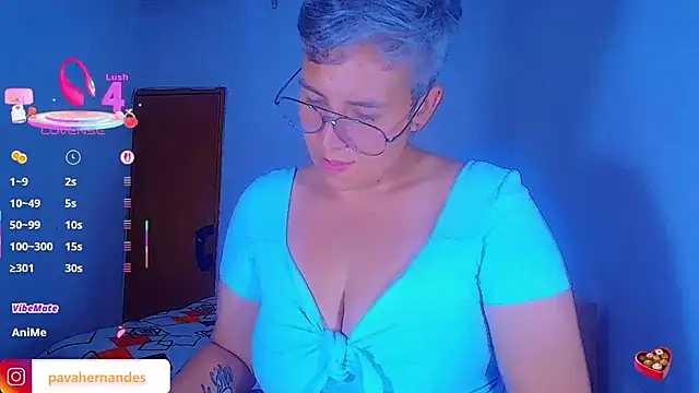 Chat +18 de Yessi_rousse ao vivo