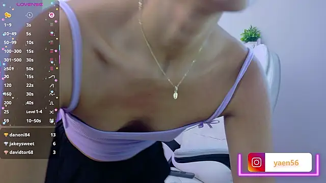 Liah__19のライブXXXチャット