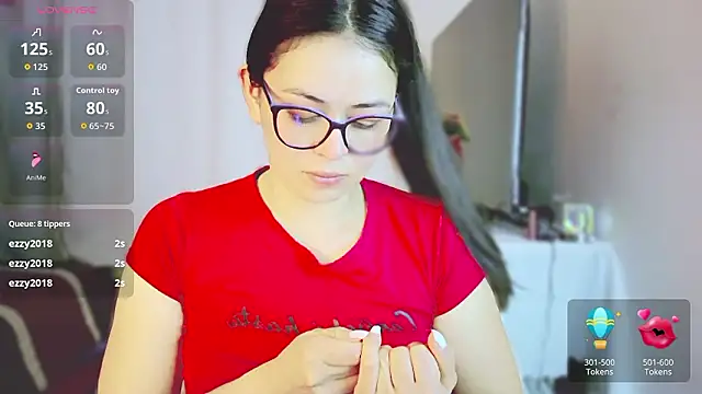 mayhott2 Adlı Modelin Canlı XXX Sohbeti