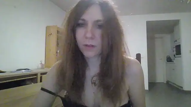 JasmineGlamour Adlı Modelin Canlı XXX Sohbeti