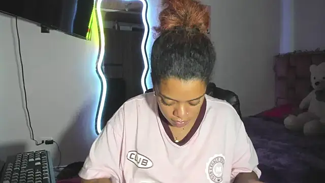 Czat XXX na żywo – ladyrd1