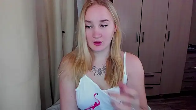 แชท XXX สดของ KeiraNight