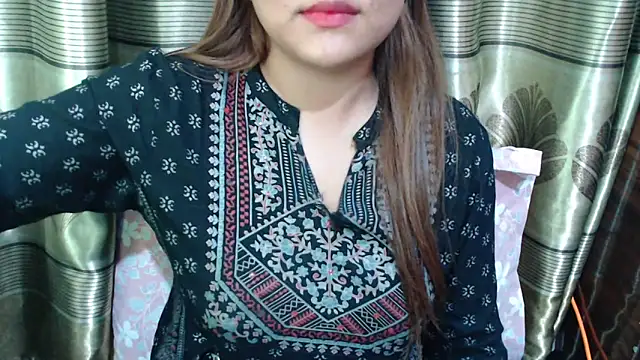 queen_angelina: онлайн-секс-чат