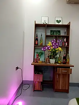 Czat XXX na żywo – Emma_Linh