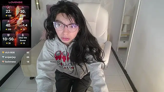 Chatroom XXX en direct de alllyson_