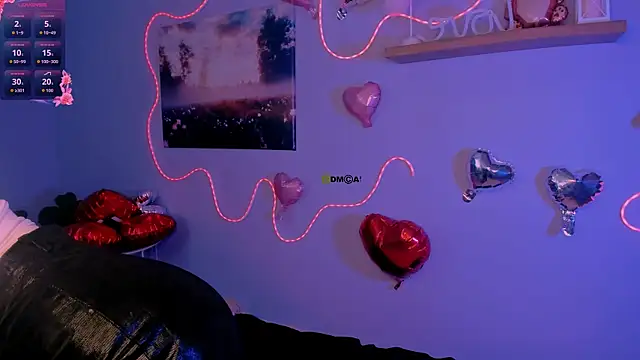 mia_starrr_: онлайн-секс-чат