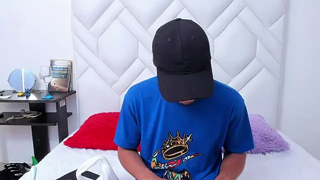 bad_boy_cum_ – webcam-show