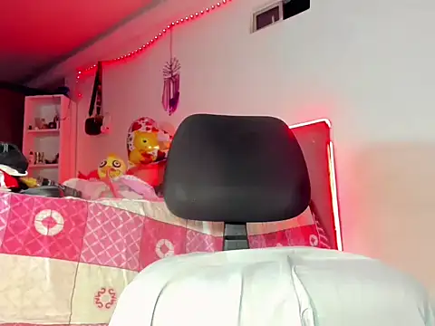 Nathaly-horny1 Webcam Show