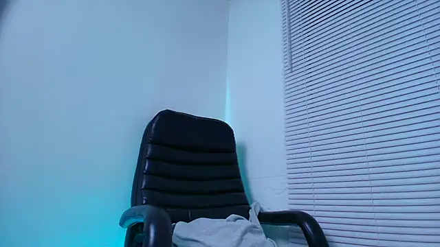 Chatroom XXX en direct de Susana_hank2