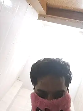 IndoAlpha: διαδικτυακό σόου στην κάμερα