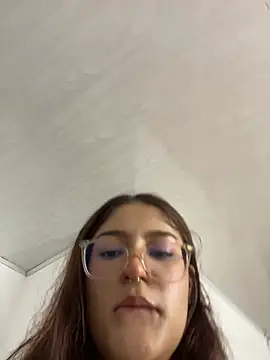 Juliana_News' Live XXX Chat