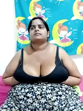 SusanaEshwar Adlı Modelin Canlı XXX Sohbeti